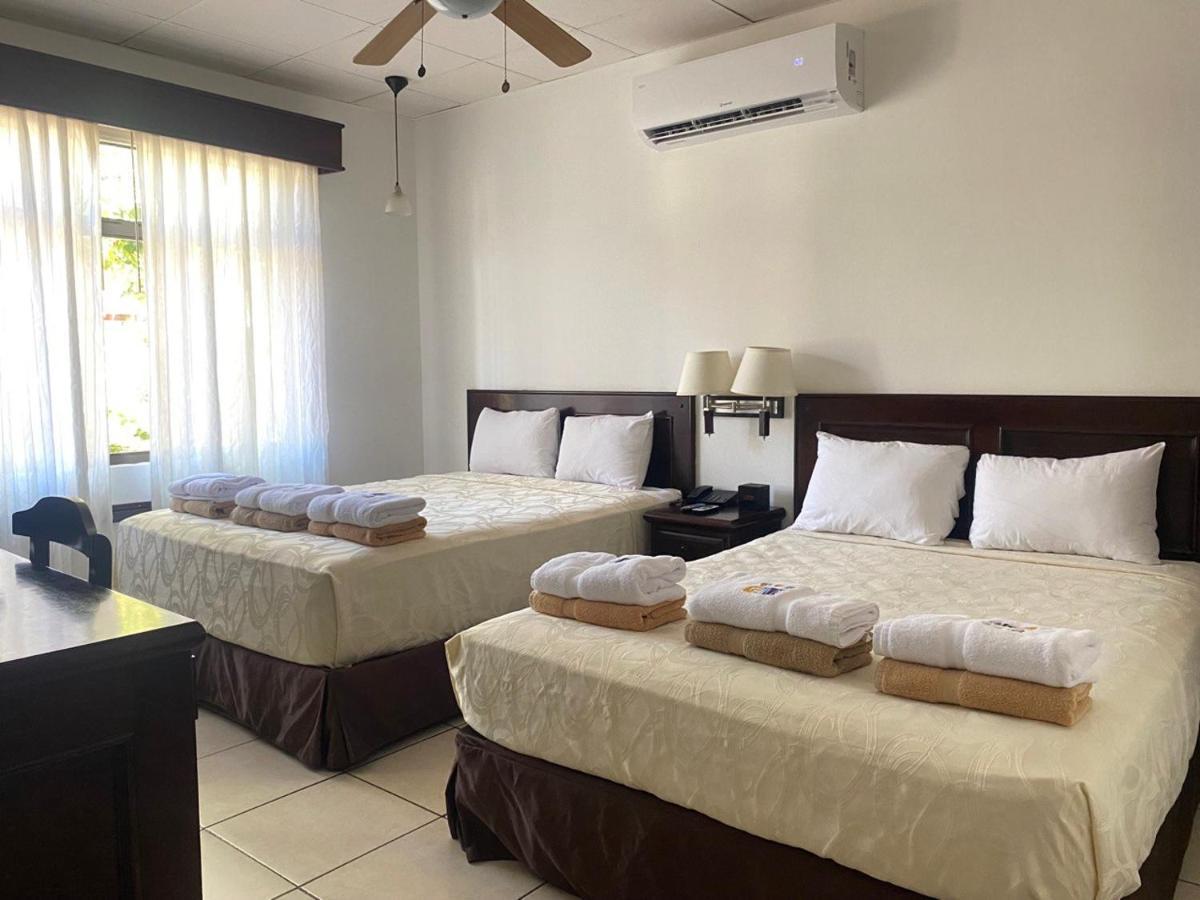 Hotel Nacazcol - Playas Del Coco Esterno foto